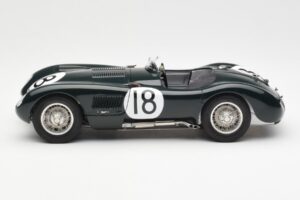 Jaguar C-Type #18 T. Rolt / D. Hamilton 24 Hours of Le Mans Winner 1953 CMC 1:18 M-195 Druckguss — Bild 3 von 6