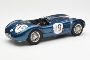 Jaguar C-Type #19 J. Stewart Ecurie Ecosse Goodwood Members Meeting 1954 CMC 1:18 M-192 Druckguss — Bild 2 von 6