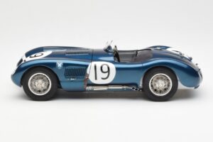Jaguar C-Type #19 J. Stewart Ecurie Ecosse Goodwood Members Meeting 1954 CMC 1:18 M-192 Druckguss — Bild 3 von 6