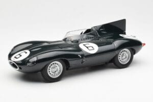 Jaguar D-Type #6 M. Hawthorn / I. Bueb Team Jaguar Cars Ltd 24 Hours of Le Mans 1955 AUTOart 1:18 85586 Druckguss