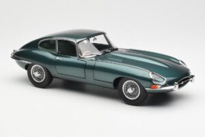 Jaguar E-Type 3.8 Series 1 Dunkelgrün Kyosho 1:18 08954DG Druckguss — Bild 6 von 8