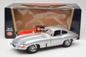 Jaguar E-Type Series 1 Silber Bburago 1:18 3018-M2 Druckguss — Bild 8 von 8