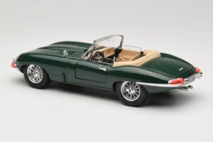 Jaguar E-Type Series 1 Roadster Grün Bburago 1:18 3016-M1 Druckguss — Bild 7 von 8