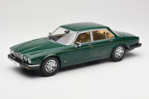 Jaguar XJ Series III Dunkelgrün MCG 1:18 MCG18175 Druckguss