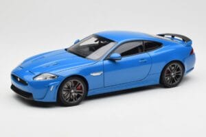 Jaguar XKR-S X150 French Racing Blau AUTOart 1:18 73641 Druckguss