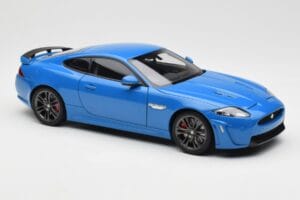 Jaguar XKR-S X150 French Racing Blau AUTOart 1:18 73641 Druckguss — Bild 6 von 8