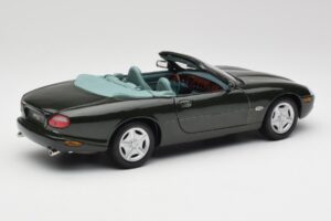 Jaguar XK8 X100 Cabriolet British Racing Grün Maisto 1:18 50285 Druckguss — Bild 3 von 8
