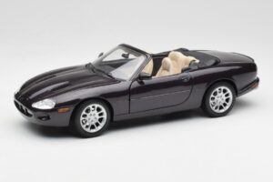 Jaguar XKR X100 Cabriolet Grau Maisto 1:18 50331 Druckguss