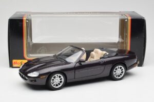 Jaguar XKR X100 Cabriolet Grau Maisto 1:18 50331 Druckguss — Bild 8 von 8