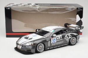 Jaguar XKR GT3 Quaife #33 P. Hall FIA GT3 Championship 2008 Minichamps 1:18 150081333 Druckguss — Bild 6 von 6