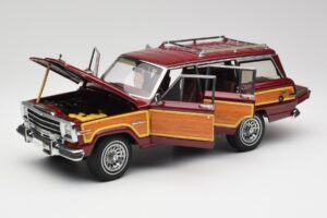 Jeep Grand Wagoneer Classic Rot AUTOart 1:18 74002 Druckguss — Bild 2 von 8