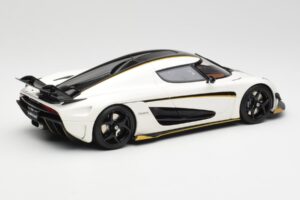 Koenigsegg Regera Crystal Weiß GT Spirit 1:18 GT913 Resin — Bild 2 von 6