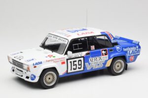 Lada 2105 VFTS #159 E. Tumalevicius 1000 Lakes Rally 1987 IXO 1:18 18RMC181B Druckguss