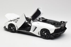 Lamborghini Aventador J Weiß AUTOart 1:18 74674 Druckguss — Bild 5 von 8