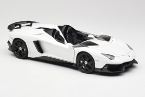 Lamborghini Aventador J Weiß AUTOart 1:18 74674 Druckguss — Bild 6 von 8