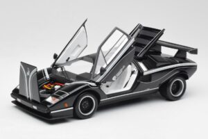 Lamborghini Countach LP500S Schwarz Kyosho 1:18 08326K Druckguss — Bild 2 von 8