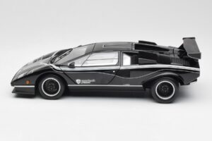 Lamborghini Countach LP500S Schwarz Kyosho 1:18 08326K Druckguss — Bild 4 von 8