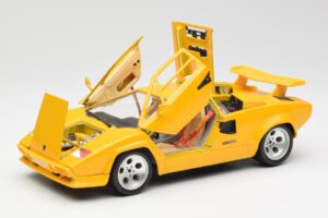 Lamborghini Countach Gelb Bburago 1:18 3037 Druckguss — Bild 2 von 8