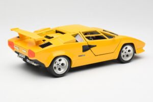 Lamborghini Countach Gelb Bburago 1:18 3037 Druckguss — Bild 3 von 8
