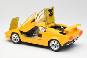 Lamborghini Countach Gelb Bburago 1:18 3037 Druckguss — Bild 5 von 8