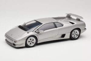 Lamborghini Diablo Silber AUTOart 1:18 70071 Druckguss
