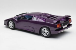 Lamborghini Diablo Jota Lila Maisto 1:18 50276 Druckguss — Bild 7 von 8