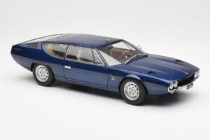 Lamborghini Espada Blau Metallic AUTOart 1:18 74502 Druckguss — Bild 6 von 8