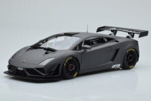 Lamborghini Gallardo GT3 FL2 Dunkelgrau AUTOart 1:18 81360 Druckguss