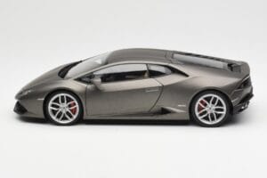 Lamborghini Huracan LP610-4 Grau AUTOart 1:18 74606 Komposit — Bild 4 von 8