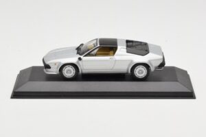 Lamborghini Jalpa Silber Minichamps 1:43 400103601 Druckguss