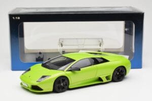 Lamborghini Murcielago LP640 Ithaca Grün Metallic AUTOart 1:18 74624 Druckguss — Bild 8 von 8