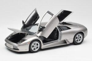 Lamborghini Murcielago Silber Maisto 1:18 7450257 Druckguss — Bild 2 von 8