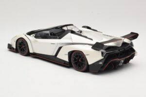 Lamborghini Veneno Roadster Weiß Mit Roter Linie Kyosho 1:18 C09502W Druckguss — Bild 5 von 6