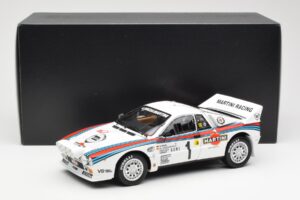 Lancia 037 Martini #1 W. Rohrl / C. Geistdorfer Winner Rally Monte Carlo 1983 Nacht-Version Kyosho 1:18 08306A Druckguss — Bild 8 von 8