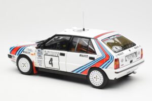 Lancia Delta HF 4WD #4 M. Alen / I. Kivimaki Martini Rally 1000 Lakes 1987 Kyosho 1:18 08960B Druckguss — Bild 7 von 8