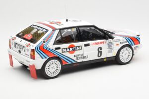 Lancia Delta HF 4WD #6 M. Biasion / T. Siviero Martini Rally Monte Carlo 1987 Kyosho 1:18 08960A Druckguss — Bild 3 von 8