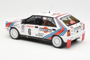 Lancia Delta HF 4WD #6 M. Biasion / T. Siviero Martini Rally Monte Carlo 1987 Kyosho 1:18 08960A Druckguss — Bild 7 von 8