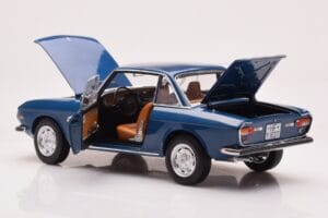 Lancia Fulvia 3 Blau Limitierte Auflage Norev 1:18 187980 Druckguss — Bild 5 von 7