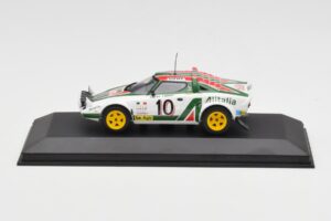 Lancia Stratos #10 Team Alitalia S. Munari / S. Maiga Rally Monte Carlo 1976 Minichamps 1:43 430761210 Druckguss