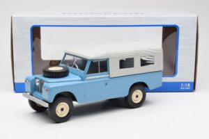 Land Rover Series II 109 Pick Up Closed Blau MCG 1:18 MCG18094 Druckguss — Bild 6 von 6