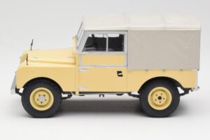 Land Rover 88 Series 1 Hard Top Hellbeige MCG 1:18 MCG18368 Druckguss — Bild 5 von 6