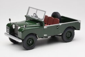 Land Rover 88 Series 1 Open Top Dunkelgrün MCG 1:18 MCG18367 Druckguss