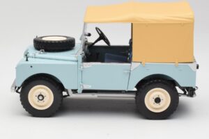 Land Rover 88 Series I RAF Blue Minichamps 1:18 150168908 Druckguss — Bild 4 von 8