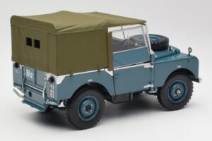 Land Rover 88 Series I Hellblau Minichamps 1:18 150168907 Druckguss — Bild 3 von 8