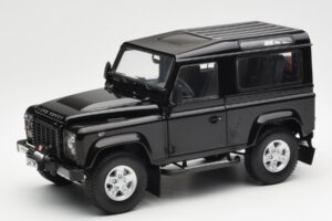 Land Rover Defender 90 Santorini Schwarz Metallic Kyosho 1:18 08901BK Druckguss