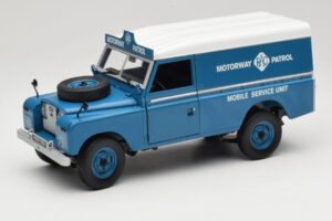 Land Rover Series III 109 Soft Top Motorway Patrol Blau Eagles Race 1:18 4403 Druckguss