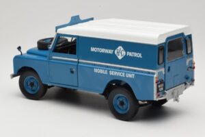 Land Rover Series III 109 Soft Top Motorway Patrol Blau Eagles Race 1:18 4403 Druckguss — Bild 7 von 8