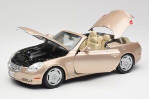 Lexus SC430 Beige Maisto 1:18 31629 Druckguss — Bild 2 von 8