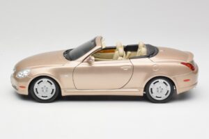 Lexus SC430 Beige Maisto 1:18 31629 Druckguss — Bild 4 von 8