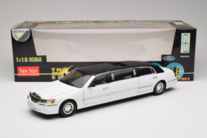 Lincoln Limousine Weiß Sun Star 1:18 1260 Druckguss — Bild 8 von 8